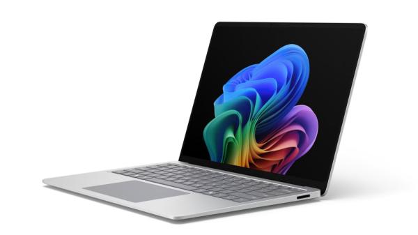 Microsoft Surface Laptop 13.8" (8. edícia)/ U5-335/ 13, 8"/ 2304x1536/ T/ 16GB/ 512GB/ Intel int/ W11P/ Platinu 