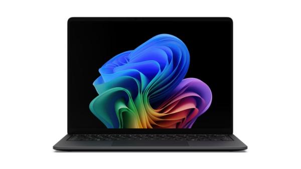 Microsoft Surface Laptop 13.8" (8. edícia)/ U7-366H/ 13, 8"/ 2304x1536/ T/ 32GB/ 1TB/ Intel int/ W11P/ Black/ 2R 