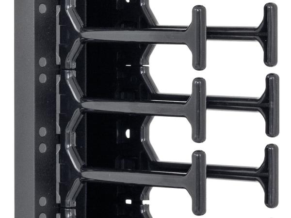 19" vyvazovací panel 45U - Hřeben, dvouřadý černý