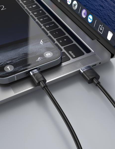 TEXTILNÝ KÁBEL USB-A/ LIGHTNING 1, 5M, USB 2.0 ČIERNY 