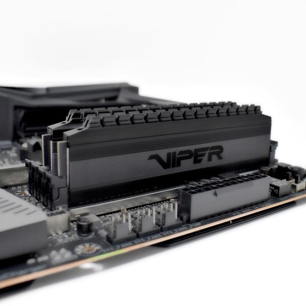 Patriot Viper Blackout/ DDR4/ 16GB/ 3200MHz/ CL16/ 2x8GB/ Black 