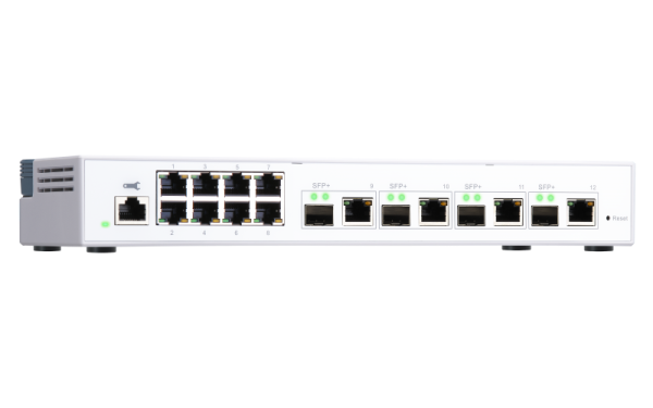 QNAP riadený switch QSW-M408-4C (12 portov: 8x Gigabit port + 4x 10G SFP+ / 10GbE kombo porty) 