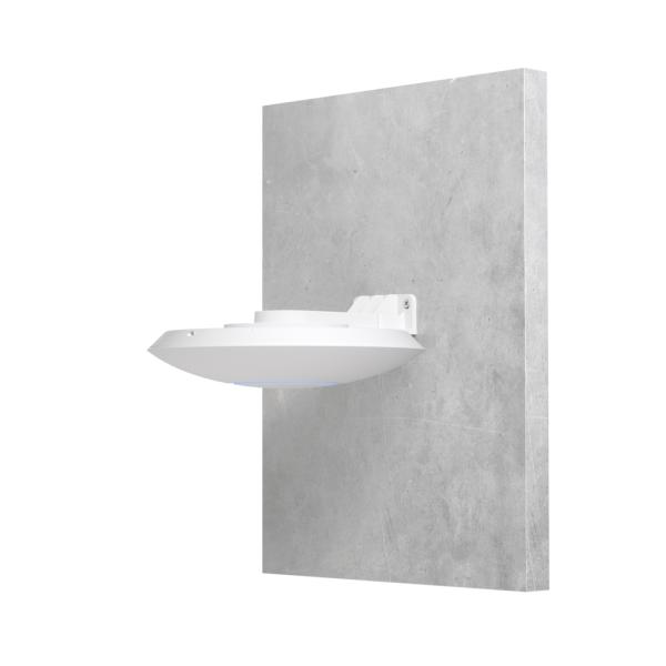 Ubiquiti UACC-Lite-AP-AM - držiak na stenu pre U6-Lite, UAP-nanoHD a UAP-AC-Lite