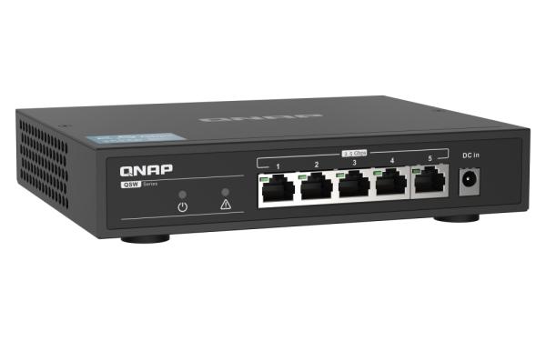 QNAP TS-673A-SW5T (TS-673A-8G + QSW-1105-5T) 