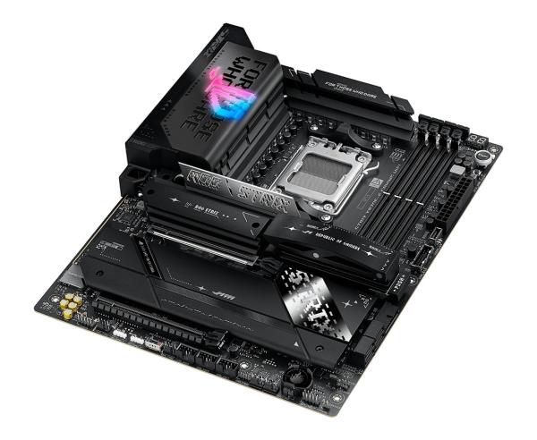 ASUS MB Sc AM5 ROG STRIX X870E-E GAMING WIFI, AMD X870, 4xDDR5, 1xHDMI, 2xThunderbolt, WiFi 