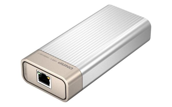 QNAP QNA-UC10G1T - USB 4 Typ-C na 1x 10GBASE-T karta 