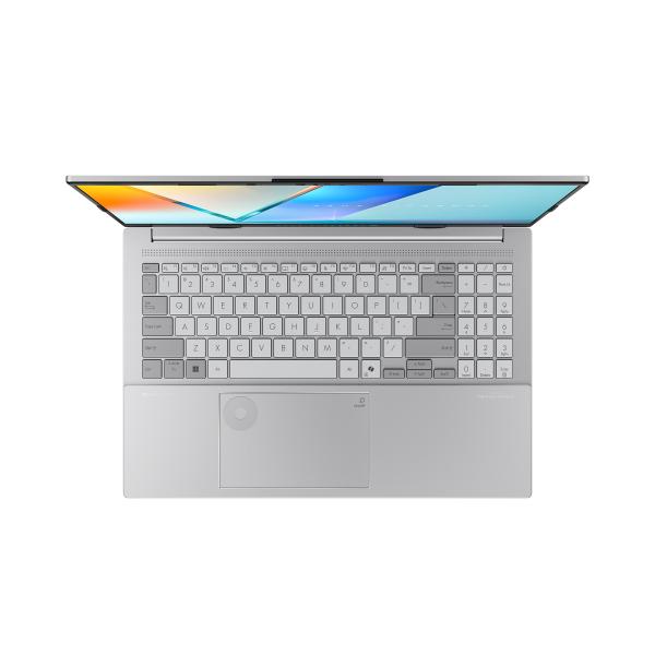 ASUS Vivobook Pro 15 OLED/ N6506CU-OLED013X/ U9-285H/ 15, 6"/ 2880x1620/ 24GB/ 2TB SSD/ RTX 4050/ W11P/ Silver 