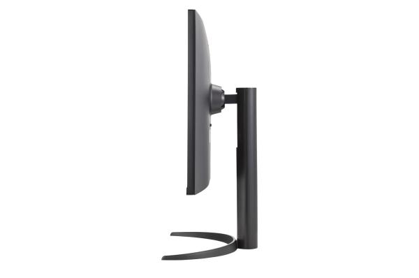 LG/ 32UR550K-B/ 31, 5"/ VA/ 4K UHD/ 60Hz/ 4ms/ Black/ 2R 