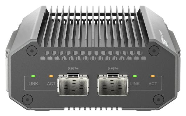 QNAP QNA-UC10G1SF- adaptér USB-C 4 (podpora Thunderbolt 3 a 4) na 2x 10GbE SFP+ (pasívne chladenie) 