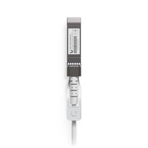 Ubiquiti Direct attach cable with auto link optimization for seamless 1G SFP, 10G SFP+, and 25G SFP28 interconnects betw 