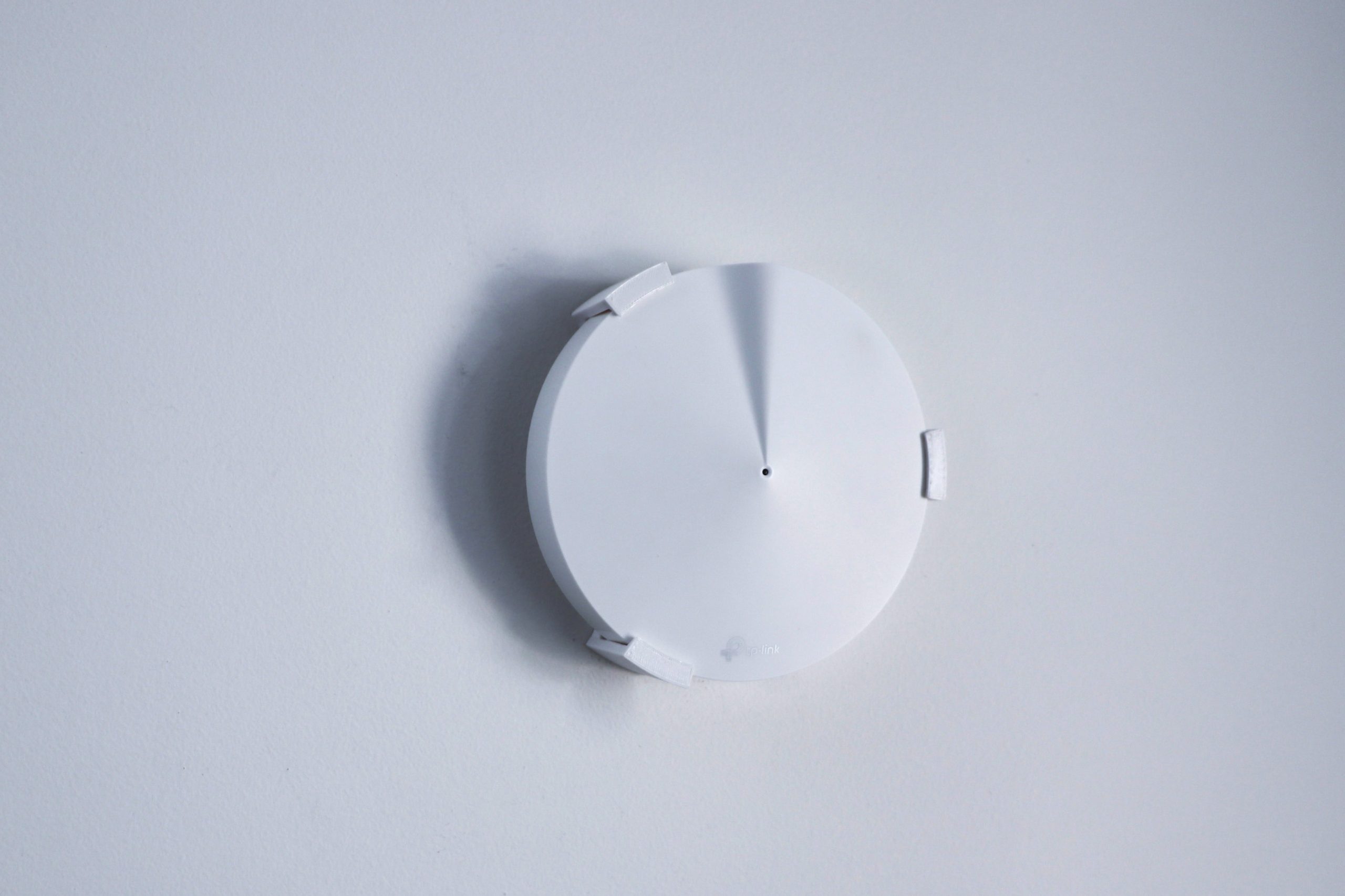 TP-LINK držiak DECO M5 na strop aj na stenu biely 