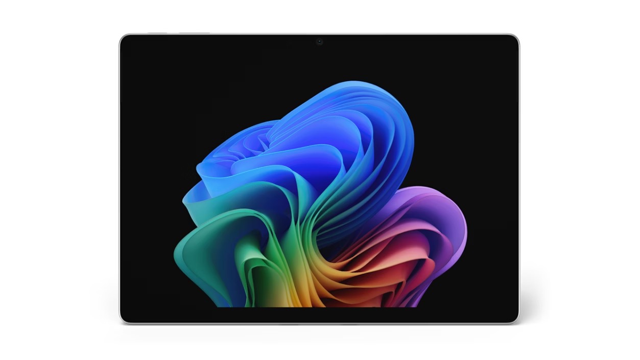 Microsoft Surface Pro 13" 5G (12. edícia)/ U7-366H/ 13"/ 2880x1920/ T/ 32GB/ 256GB/ Intel int/ W11P/ Platinum/  