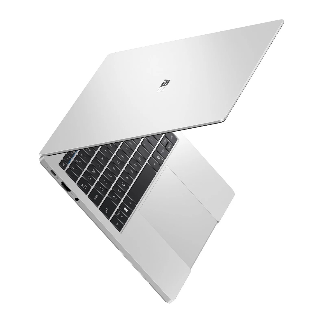 ASUS ExpertBook A7/ A7406CMA-OLEDC716512W/ 7-350/ 14"/ 2880x1800/ 16GB/ 512GB/ Intel int/ W11H/ Silver/ 3RNBD 