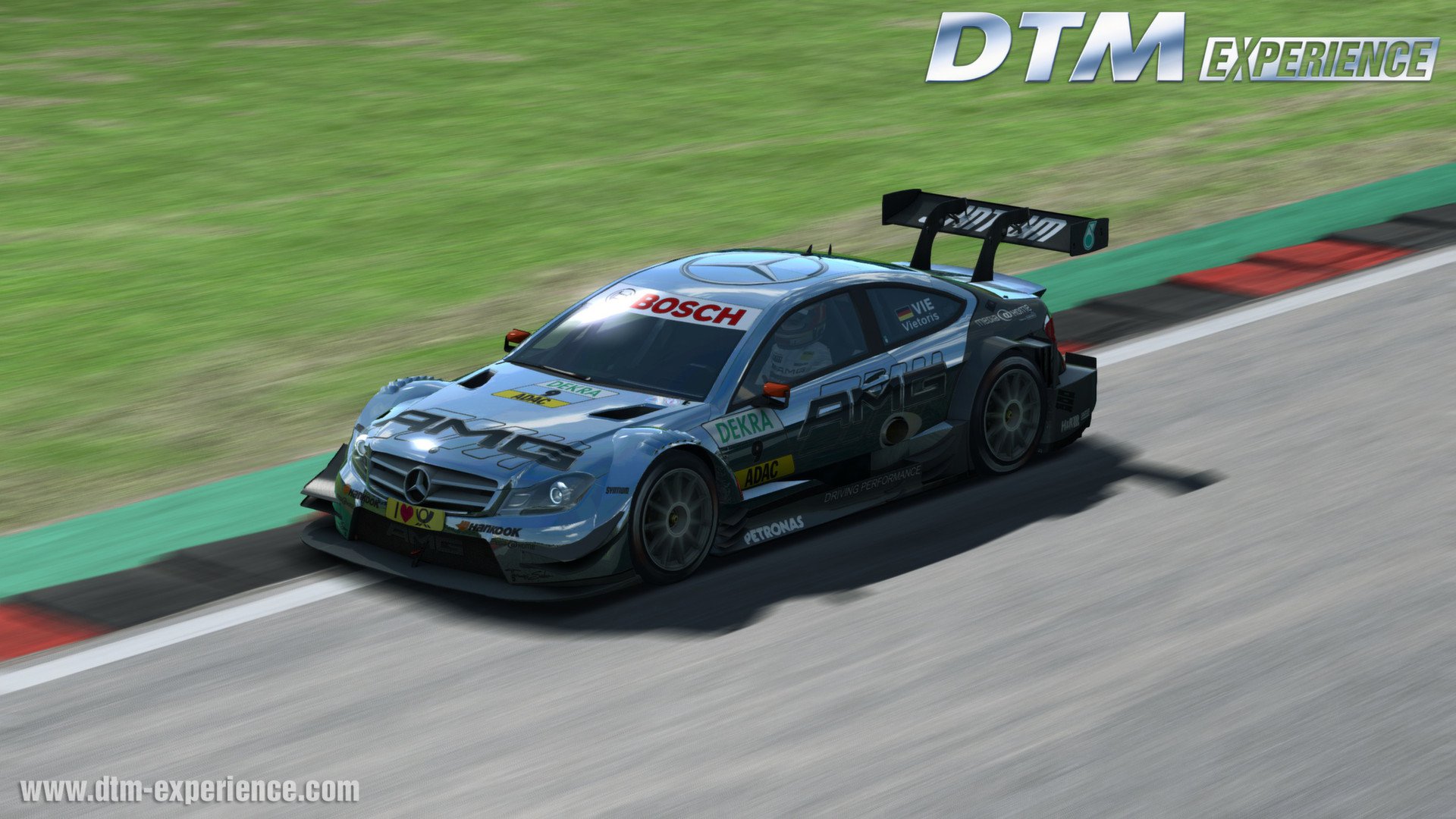 ESD RaceRoom DTM Experience 2013 