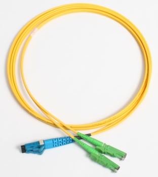 Patchcord FO duplex E2000/ APC-LC 9/ 125um SM 5m, OS2