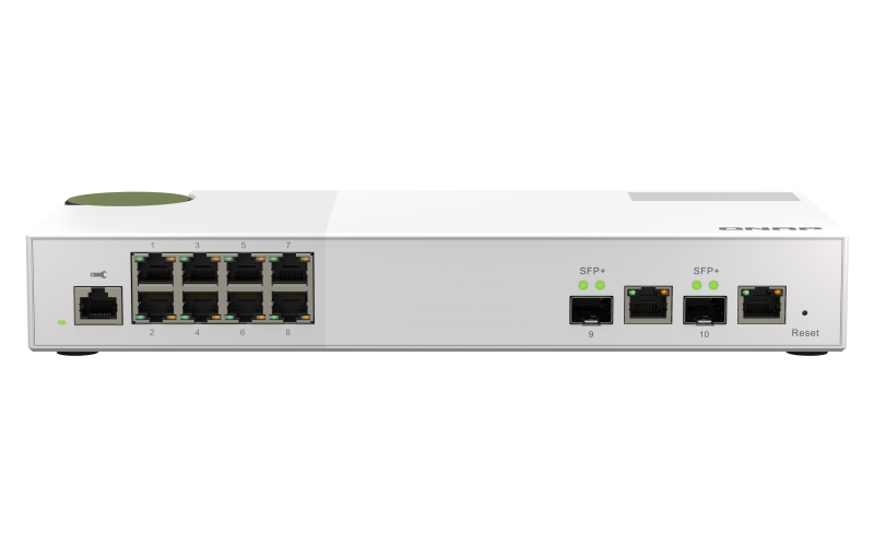 QNAP riadený switch QSW-M2108-2C (8x 2, 5GbE RJ45 a 2x kombinované 10GbE SFP+ / RJ-45)