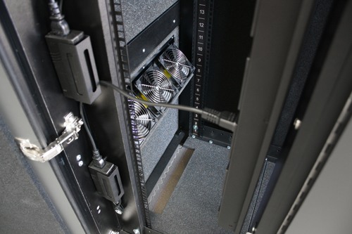 NetShelter CX 24U Secure Soundproofed Server Room in a Box Enclosure International 