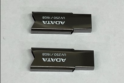 ADATA UV250/ 16GB/ USB 2.0/ USB-A/ Černá 