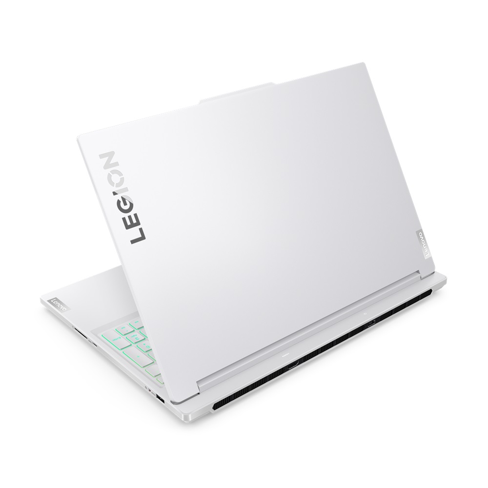 LENOVO NTB Legion 7 16IRX9 - i9-14900HX, 16" 3.2K IPS, 32GB, 1TSSD, HDMI, RTX™ 4070 8GB, W11H, 3Y Premium 