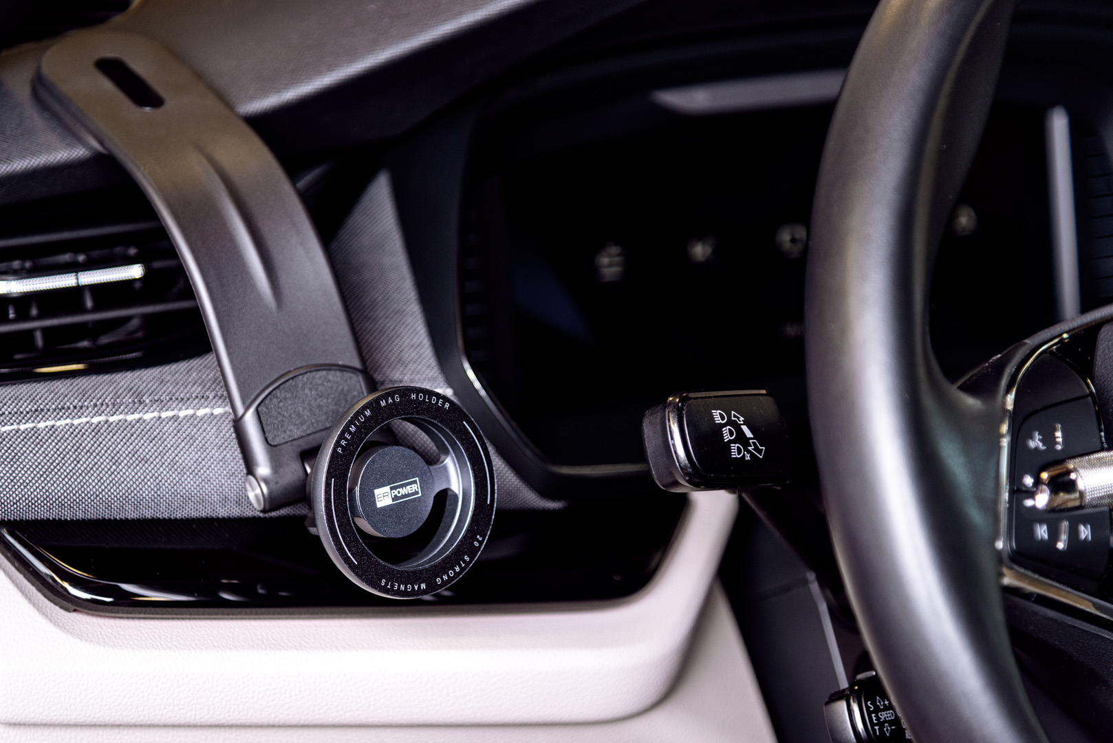 ER POWER Magneticka Dashboard and Windshield Mount Car Holder 