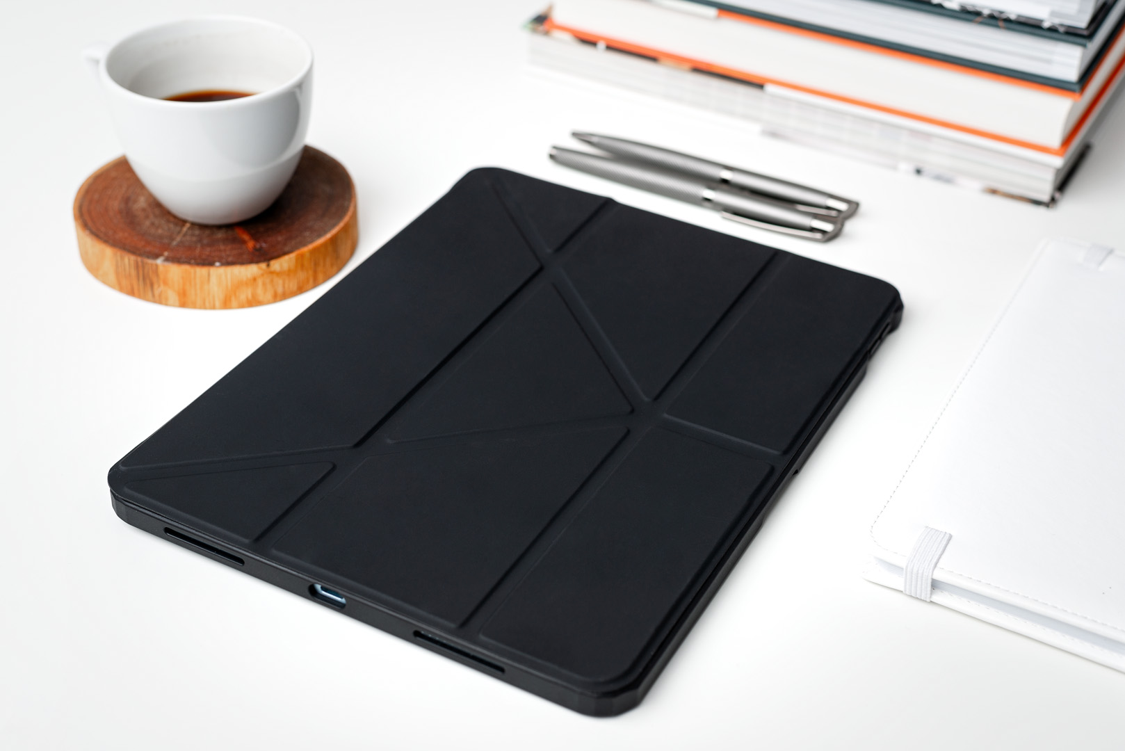 ER POWER kryt Flip Folio pre Apple iPad Pro 11 (2024) čierny 