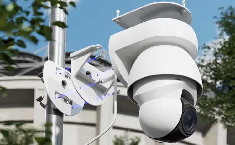 UBNT AI PTZ Industrial, bílá 