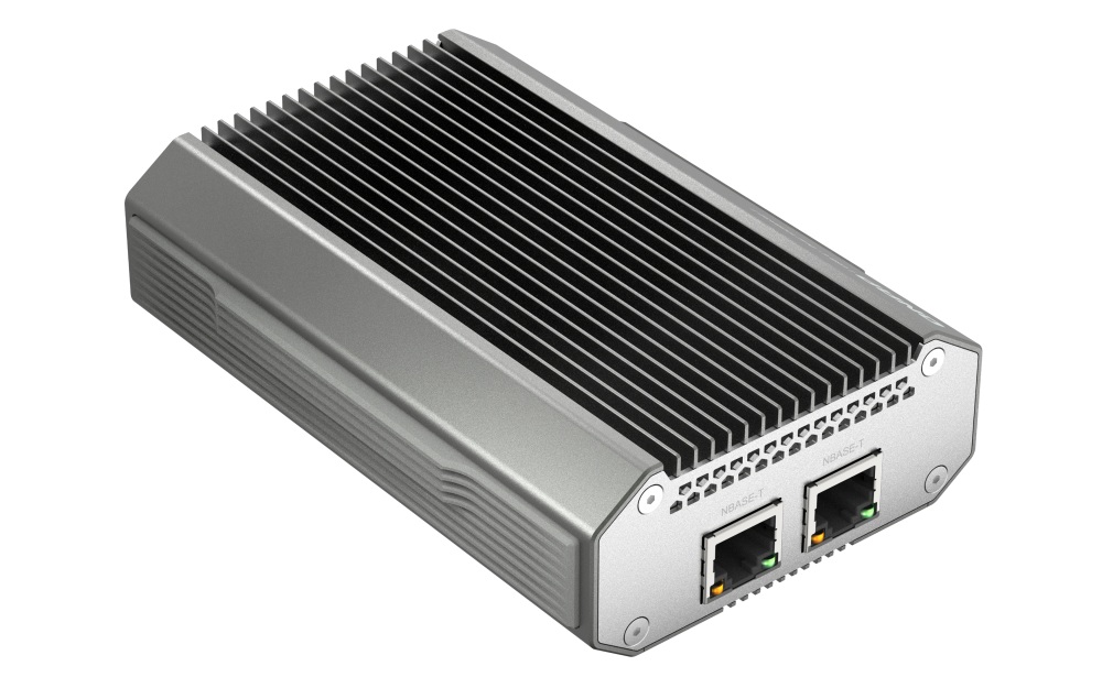 QNAP QNA-UC10G2T - adaptér USB-C 4 (podpora Thunderbolt 3 a 4) na 2x 10GbE NBASE-T (pasívne chladenie) 