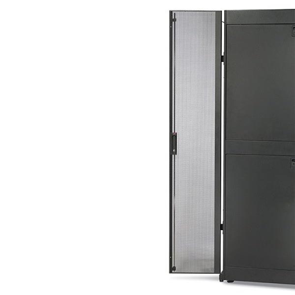 APC NetShelter SX 42U 600 mm široké perforované delené dvere čierne1