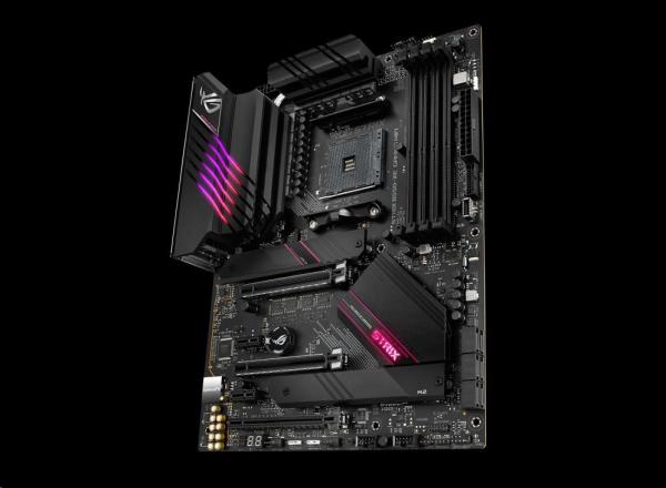 ASUS MB Sc AM4 ROG STRIX B550-XE GAMING WIFI,  AMD B550,  4xDDR4,  1xDP,  1xHDMI,  WI-FI3