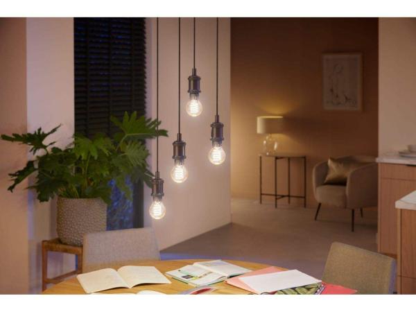 PHILIPS Hue White Ambiance 7W 550 Filament E271