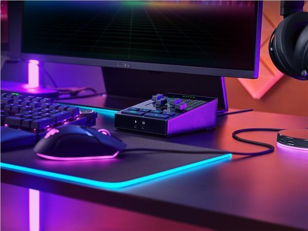 Razer směšovač zvuku Audio Mixer,  analogový,  USB-C11