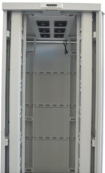 LEXI-Net 19" stojanový rozvaděč 42U 800x800 rozebiratelný,  ventilační jednotka,  termostat,  kolečka,  600kg,  sklo,  šedý2