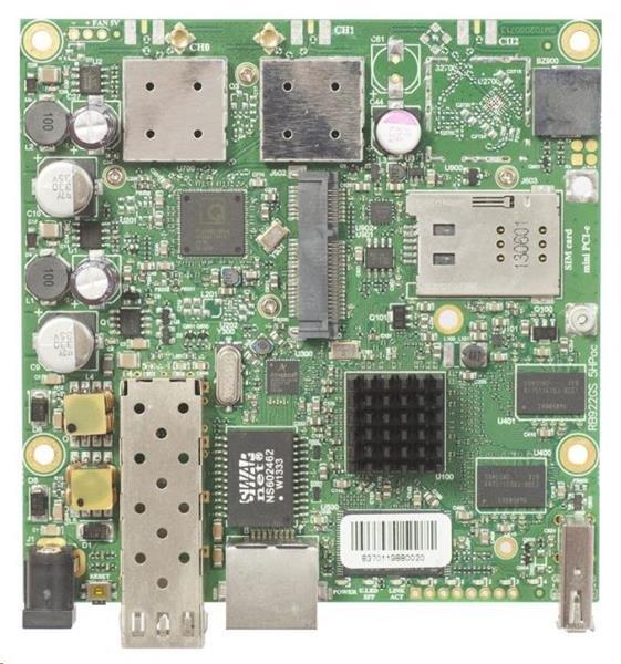 MikroTik RouterBOARD RB922UAGS-5HPacD, 720MHz CPU, 128MB RAM,  1x LAN,  1x SFP slot,  1xminiPCIe slot + SIM,  vrátane.L4