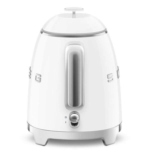 Smeg KLF05WHEU, mini rychlovarná konvice, 0,8 l / 3 šálky, 1400 W, styl 50. let, bílá3