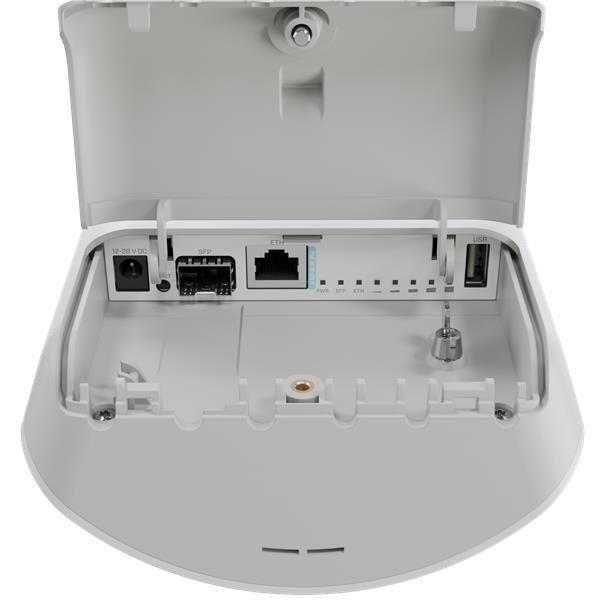MikroTik L22UGS-5HaxD2HaxD-15S,  mANTBox ax 15s (RouterOS L4)2