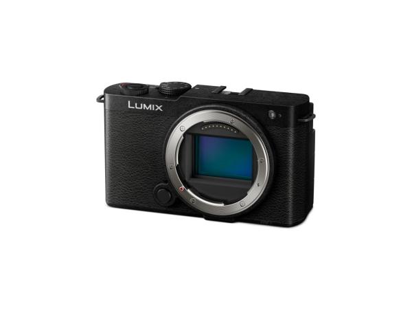 Panasonic Lumix DC-S9 tělo - hluboká černá11