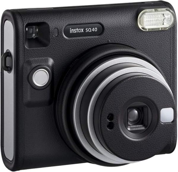 <p>Fujifilm INSTAX SQUARE SQ40 čierny< p>
<p class="maw-800px bs-mx-auto" style="text-align: left; color: #141823; tex1