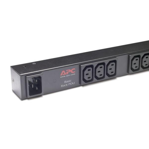 APC Rack PDU, Basic, ZeroU, 16A, 208/230V, (15)C13, IEC-320 C20 2.5m1