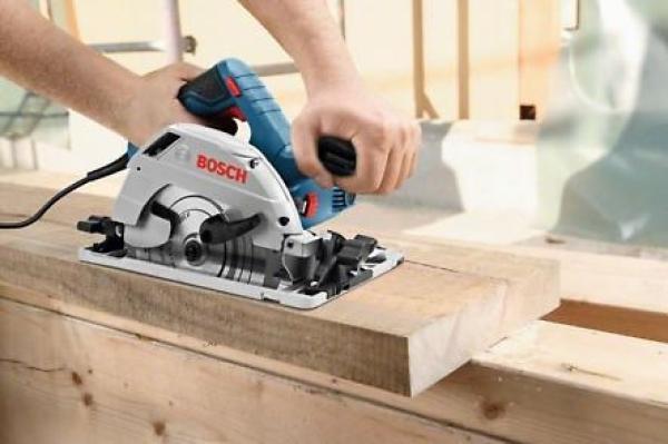 BOSCH GKS 55 + GCE ruční okružní pila2