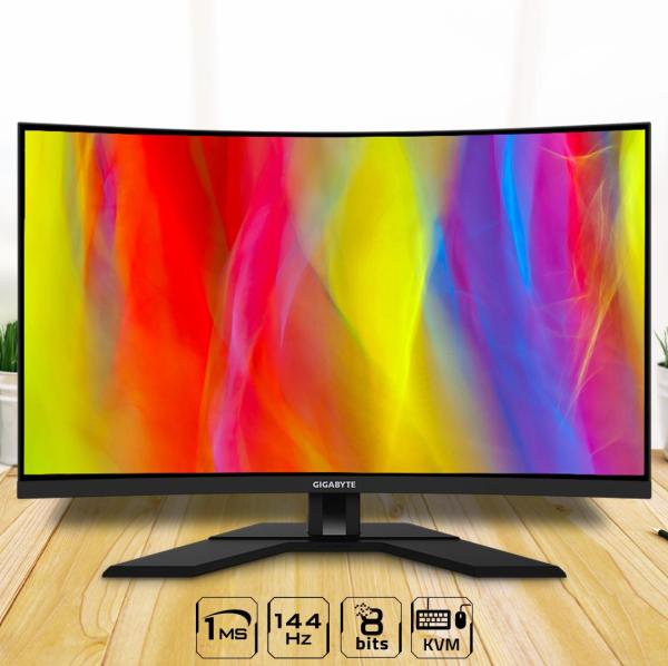 BAZAR - GIGABYTE LCD - 31.5" Gaming monitor M32UC,  Prohnutý VA 1500R,  3840 x 2160 UHD,  144Hz,  3000:1,  POŠKIOZENÝ OBAL13