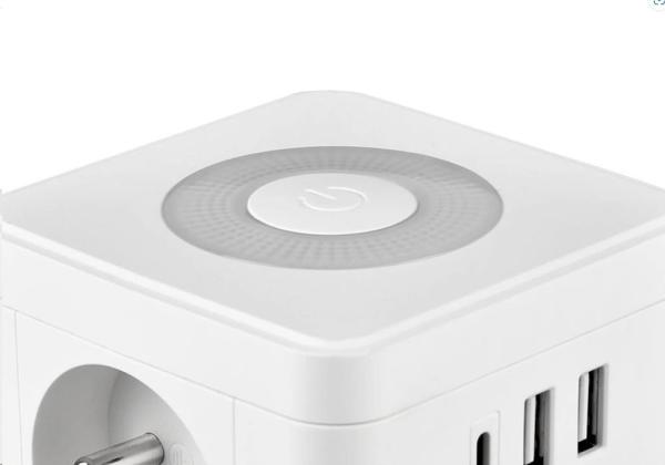 Viking síťový adaptér Y23L,  2x 230 V,  1x USB-A,  2x USB-C,  dotykové světlo,  bílá2