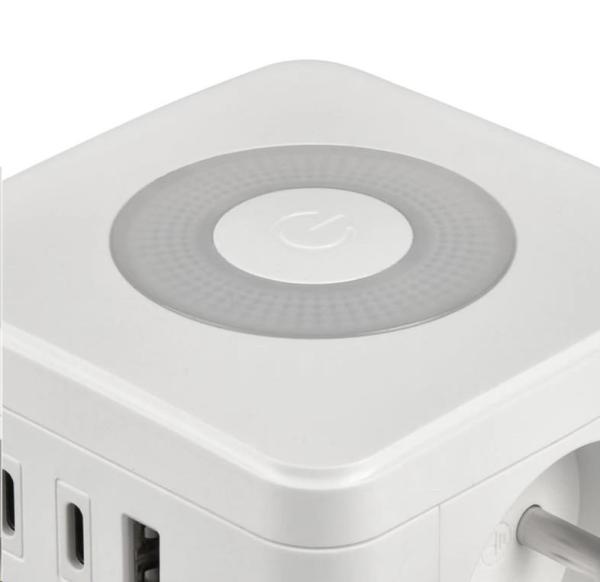 Viking síťový adaptér YC23L, 2x 230 V, 1x USB-A, 2x USB-C, dotykové světlo, délka 1,4 m, bílá2