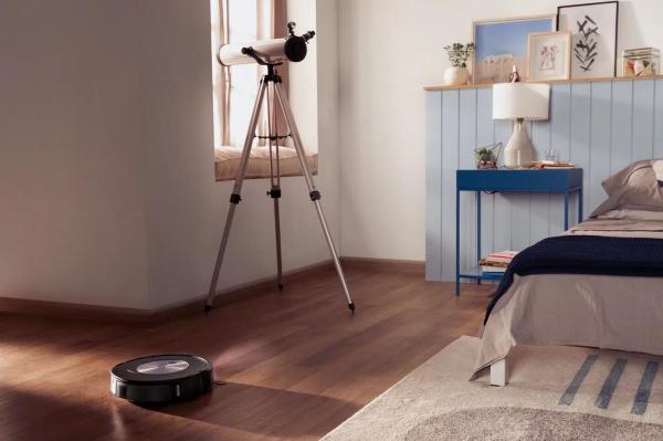 iRobot Roomba Combo j7 robotický vysavač s mopem,  HEPA filtr,  automatické dobíjení,  automatické vysypání,  vSLAM navigace8