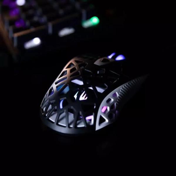 Konix Magic: The Gathering Ultra Light Mouse2