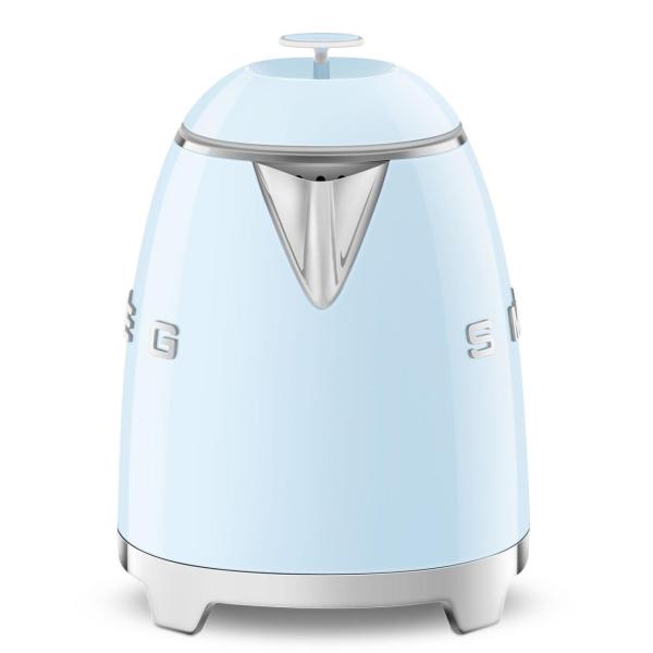 Smeg KLF05PBEU mini rychlovarná konvice, 0,8 l / 3 šálky, 1400 W, styl 50. let, pastelově modrá1