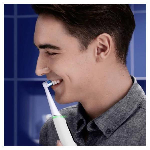 Oral-B iO Series 6s elektrický zubní kartáček,  časovač,  tlakový senzor,  5 programů,  aplikace Oral-B,  bílá4