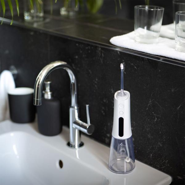 TrueLife AquaFloss Compact L100 - ústní sprcha10