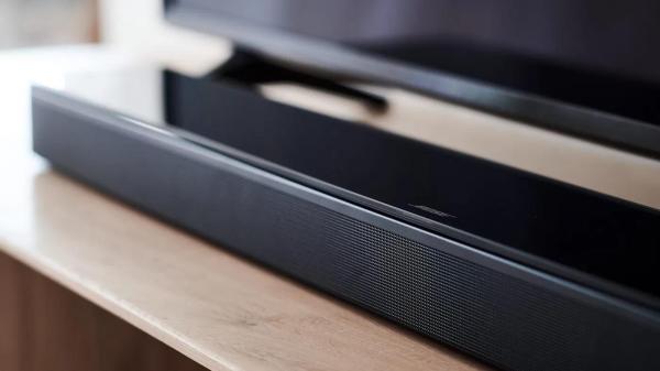 Bose Soundbar 700,  aktivní,  AirPlay 2,  Bluetooth,  Wi-Fi,  dálkové ovládání,  PhaseGuide,  černá3