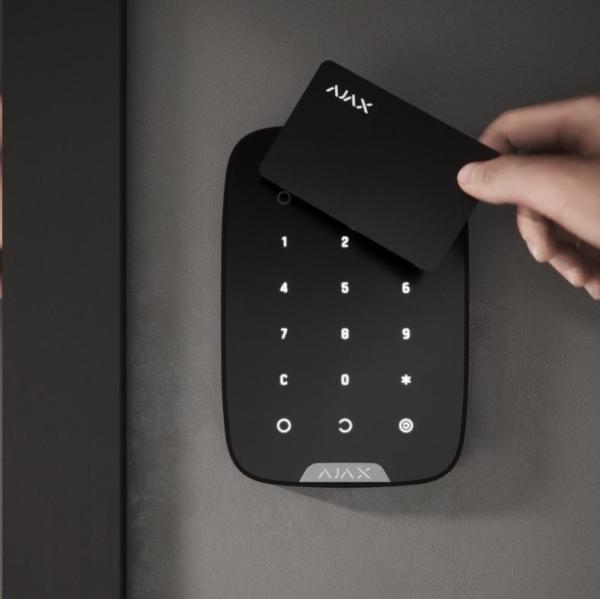 Ajax KeyPad Plus black (26077)4