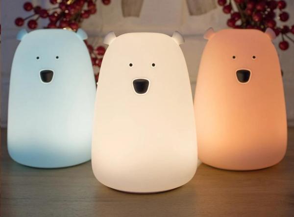 Rabbit & Friends Dotyková lampička medvídek s ovládáním | Bílá1